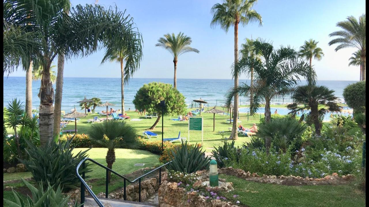 Mi Capricho 3-5 Beachfront- Apartment With Sea Views In Costa Del Sol Sitio de Calahonda Bagian luar foto