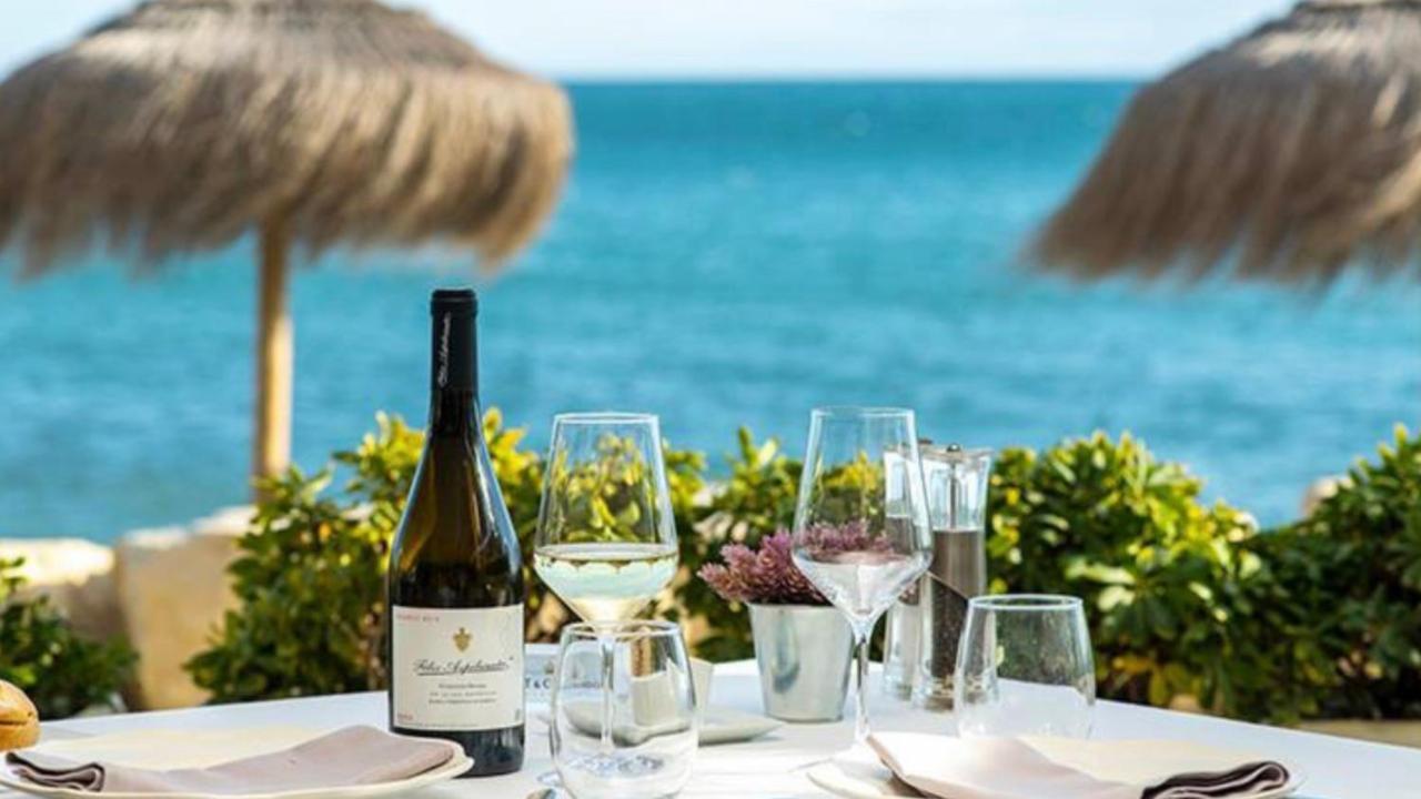 Mi Capricho 3-5 Beachfront- Apartment With Sea Views In Costa Del Sol Sitio de Calahonda Bagian luar foto