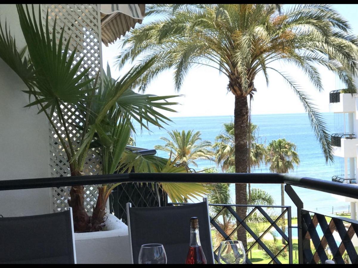 Mi Capricho 3-5 Beachfront- Apartment With Sea Views In Costa Del Sol Sitio de Calahonda Bagian luar foto